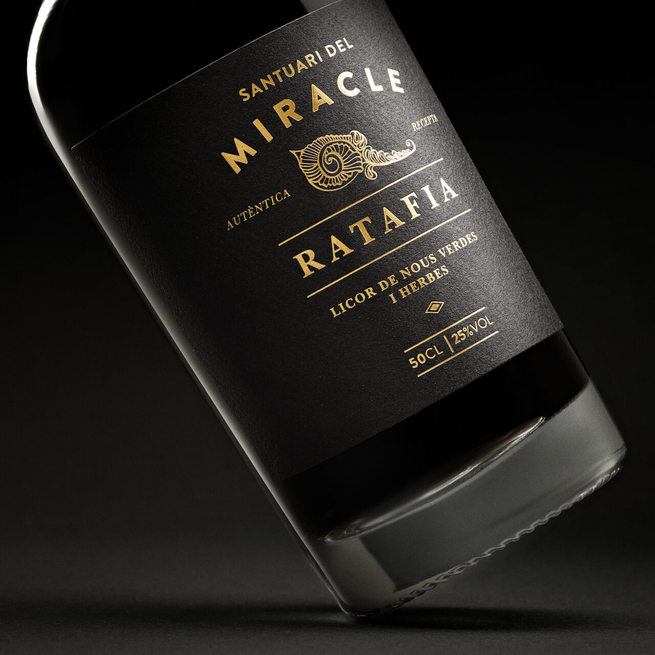 Ratafia y Carquinyolis Santuari del Miracle